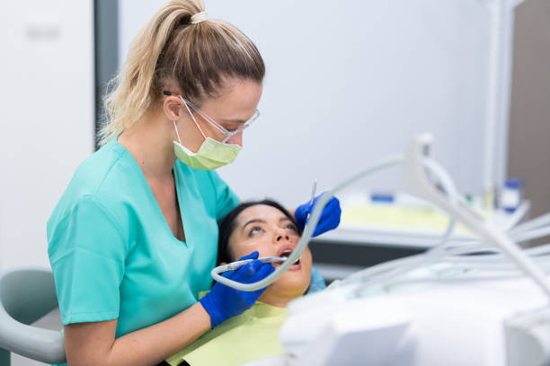 Best Emergency Tooth Extraction in Rm Beach, WA